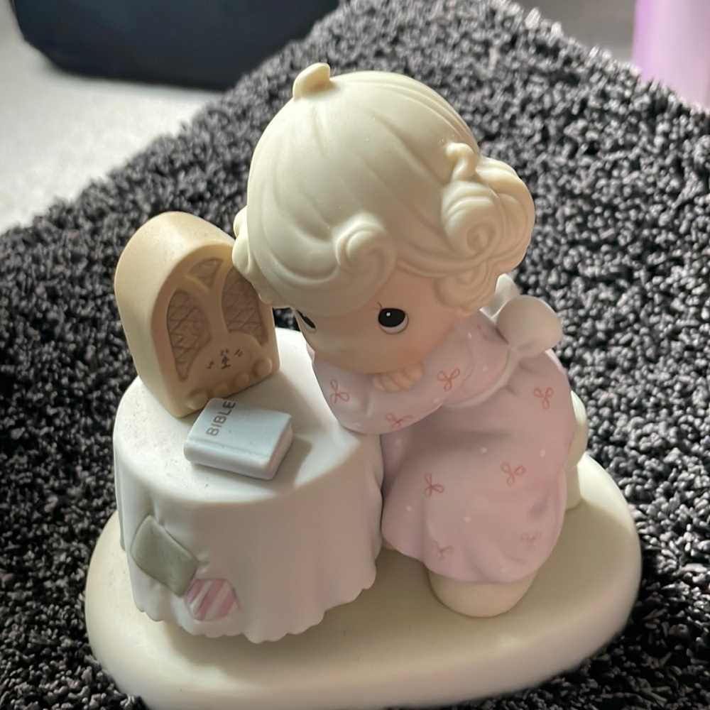 Precious Moments “Lord speak to me” figurine